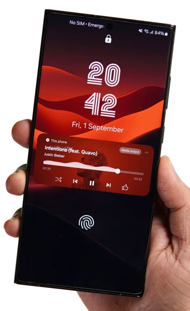 Lock Screen, Clock Stle and Media Player One UI 6